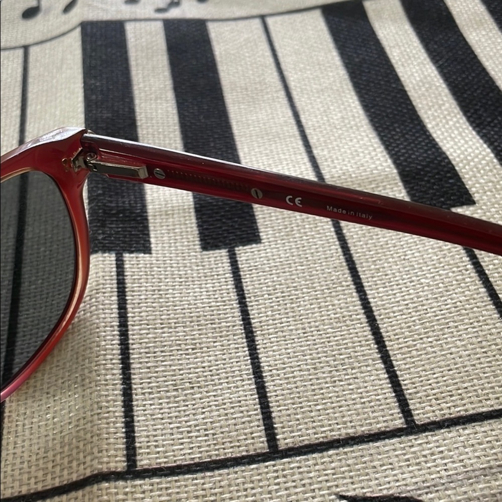 Givenchy Red Ombre Peach Prescription Italian Well Made Sunglasses - Picture 5 of 10